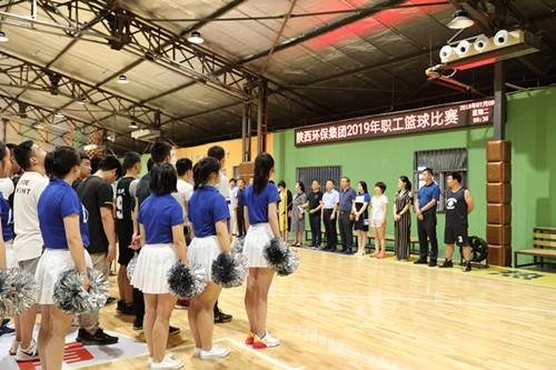 uwin电竞集团2019年职工篮球角逐拉开战幕
